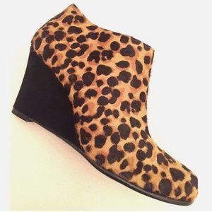 Aerosoles Plum Pie Leopard Ankle Boots  Size 7.5 NTW